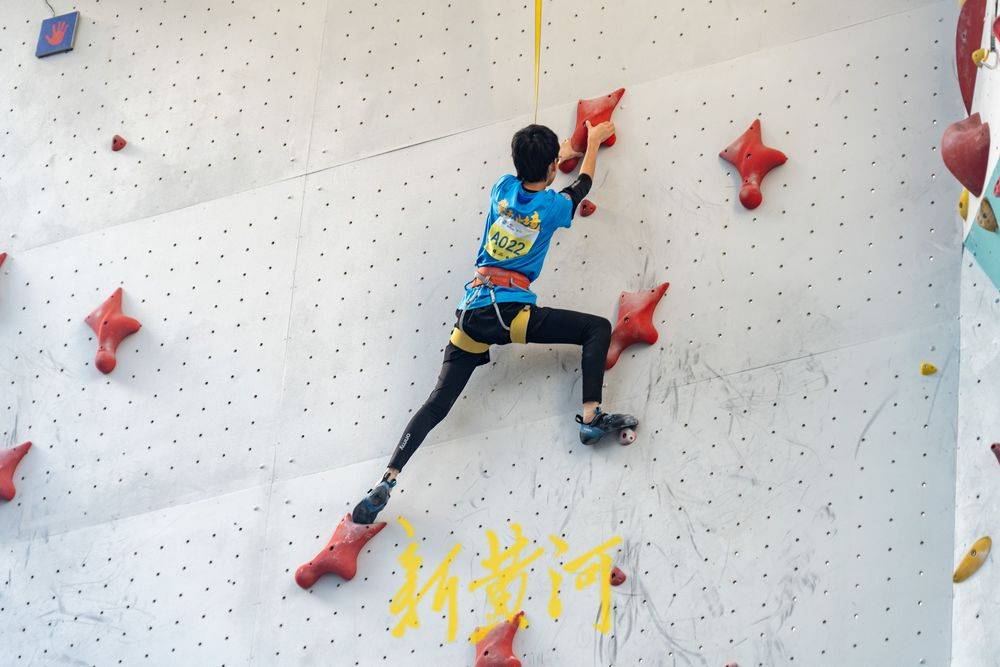 高姿势和幽 高姿势和幽