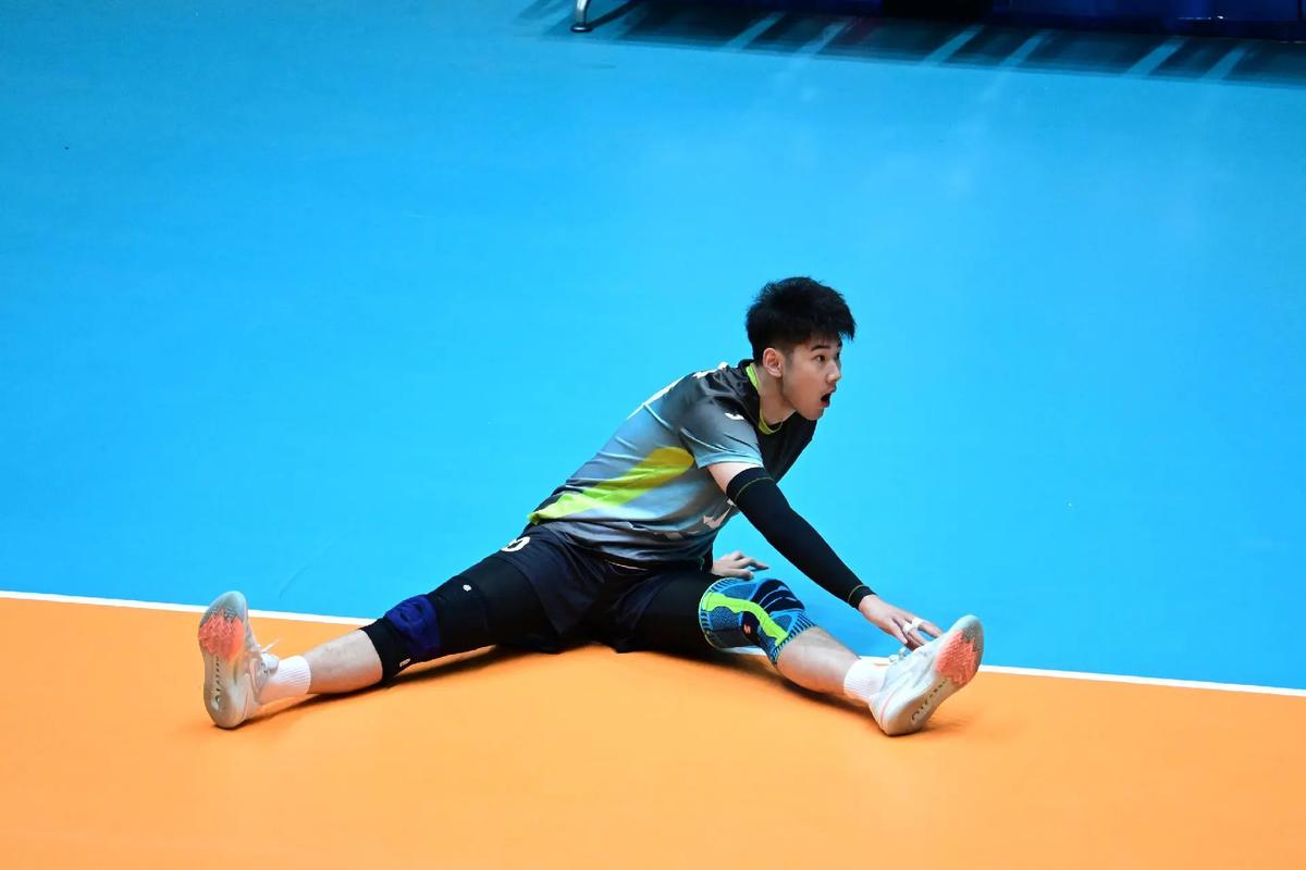 他不只是需 他不只是需